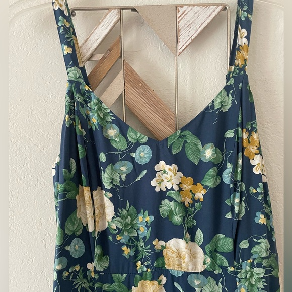 Old Navy floral maxi slip dress - Picture 6 of 7